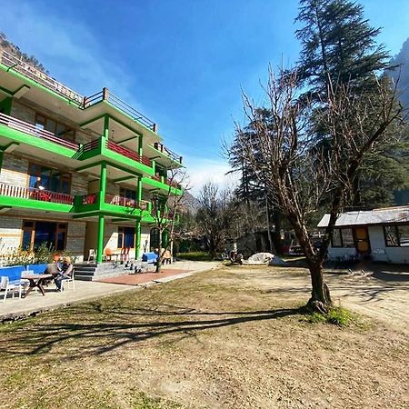 The Royal Orchard Kasol Hotel Esterno foto