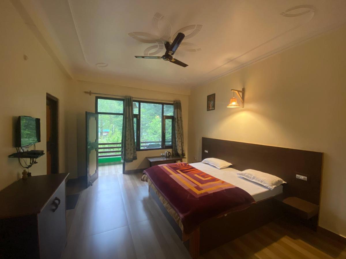 The Royal Orchard Kasol Hotel Esterno foto